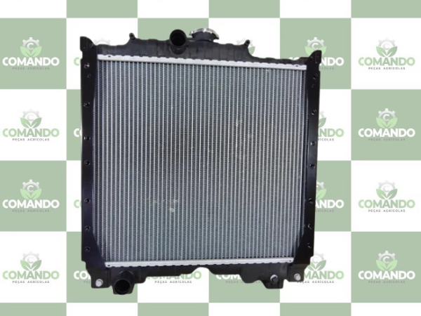 RADIADOR CNH 84161868 / 73400396 / 82992178 / 82992179 / 82992180 / 87394003 - Comando Peças Agrícolas